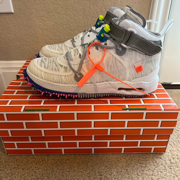 Off White Nike Air Force 1 Mid 11 - Picture 2 of 10